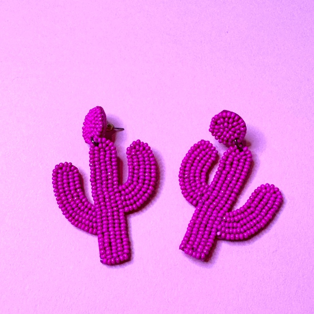 Pink beaded cactus earrings in new condition